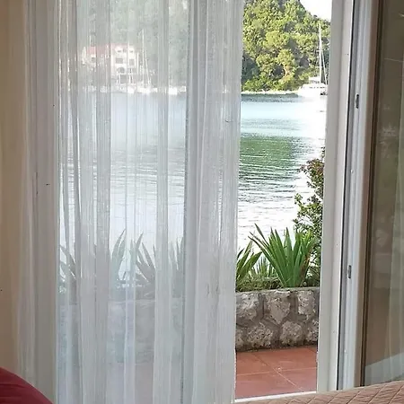Seaside Holiday House Okuklje, Mljet - 4943 בית נופש *